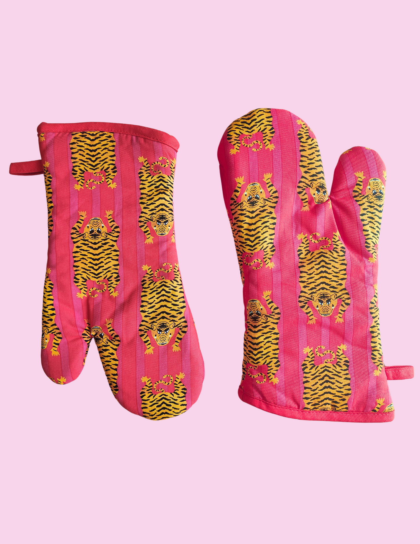 Tibetan Tiger Oven Mitt Set